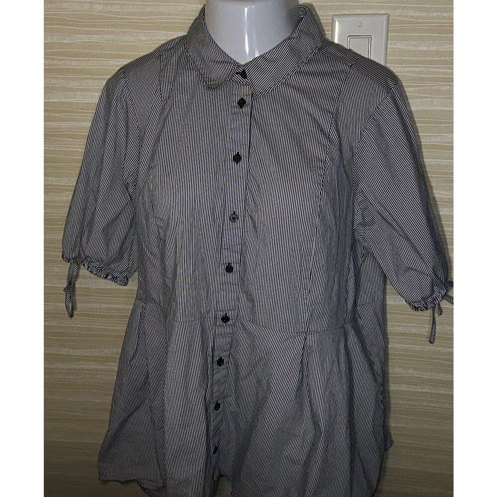 Lane Bryant Women's Short Sleeve Black & White Striped Button Blouse 18 0629
